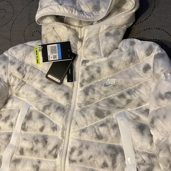 NIKE THERMORE SYNTHETIC FILL SNOW WHITE GRAY CAMO HOODIE JACKET SIZE M MEN $300